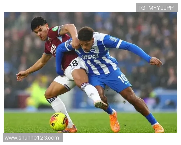 英超激战：那不勒斯在补时绝杀本菲卡全场沸腾