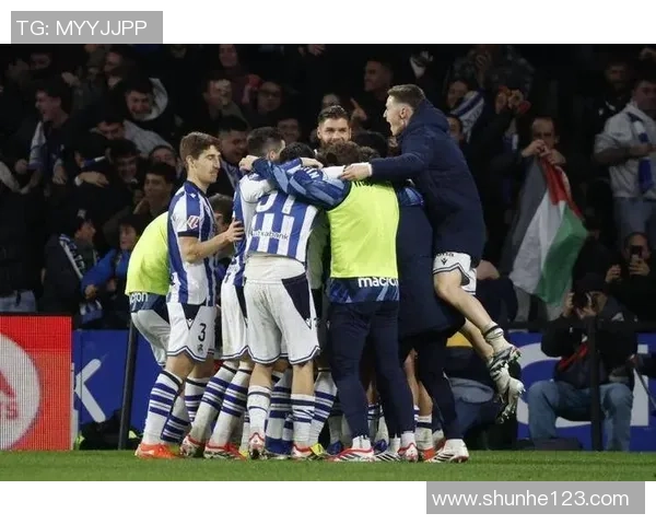 西甲激战：皇马狂胜莱比锡四球横扫全场引爆激情