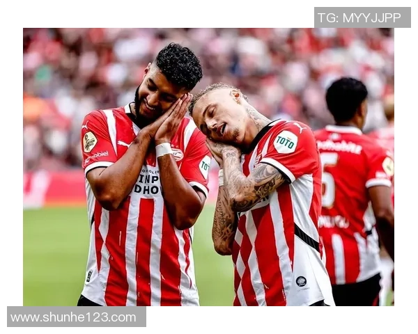 足总杯精彩对决尤文图斯与利物浦战成平局乌龙球引发全场热烈反响