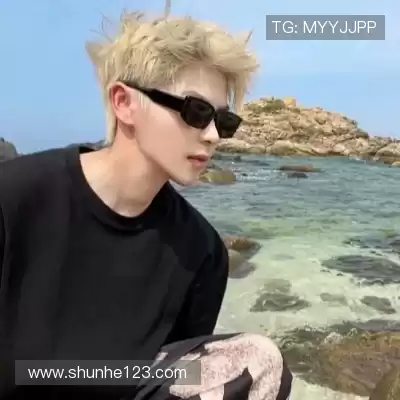 韦心诚